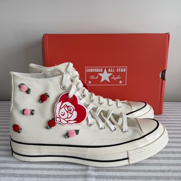 Converse NEW Unisex Chuck 70 Valentine's Day Hi Top Shoe Size 10 or 8